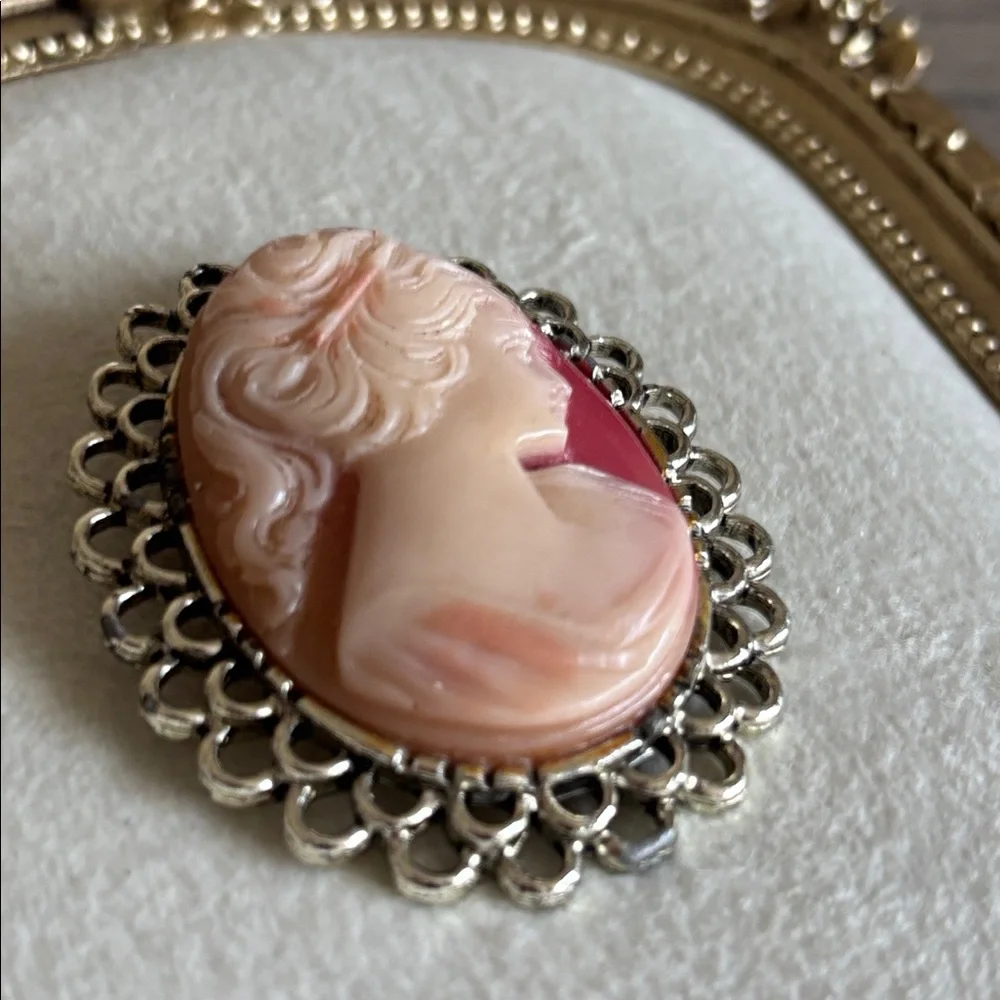 N/A elegant faux